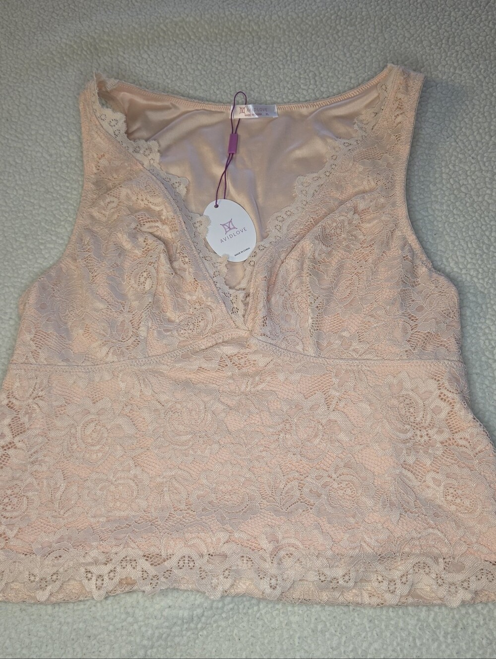 Avidlove XL NWT Women's Lace Bralette Camisole in Blush Pink